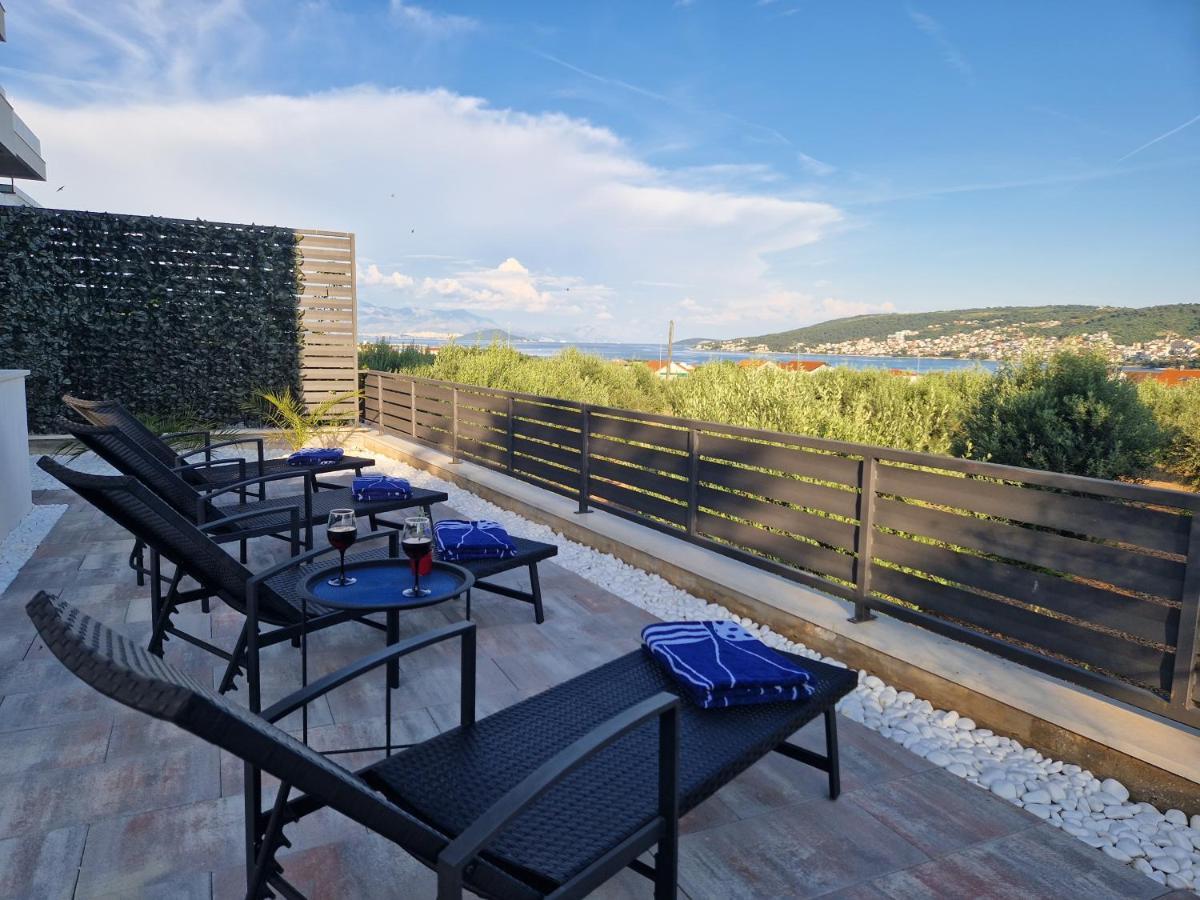 Apartman Marcelina 1 With Private Pool トロギール エクステリア 写真